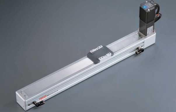 東佑達滑臺.jpg 東佑達滑臺.jpg